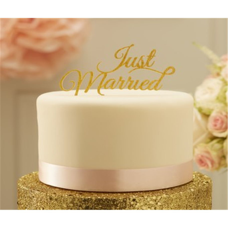 https://www.tienda.gestinity.eu/eventosjc.dev/httpdocs/img/articulos/principales/743_____topper-para-tarta-just-married-dorado.png